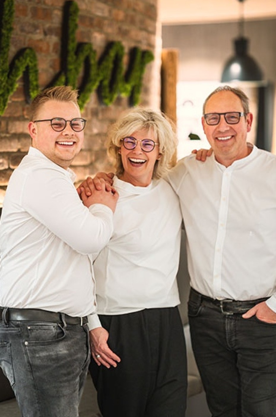 Frank, Robin und Petra Beinlich. Inhaber Seh und Hörbar Schridde in Holzminden.